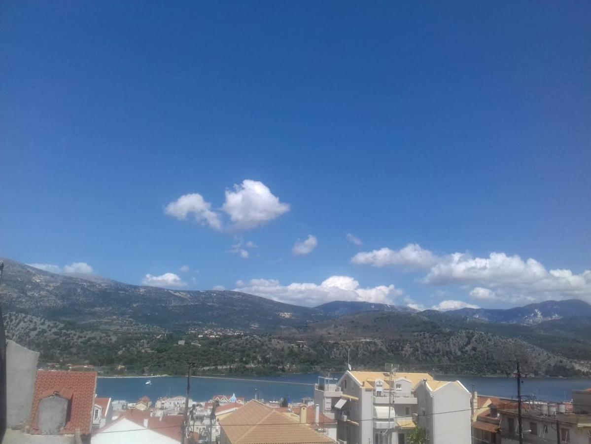Apartment In Argostoli With Stunning Sea Views Exterior photo